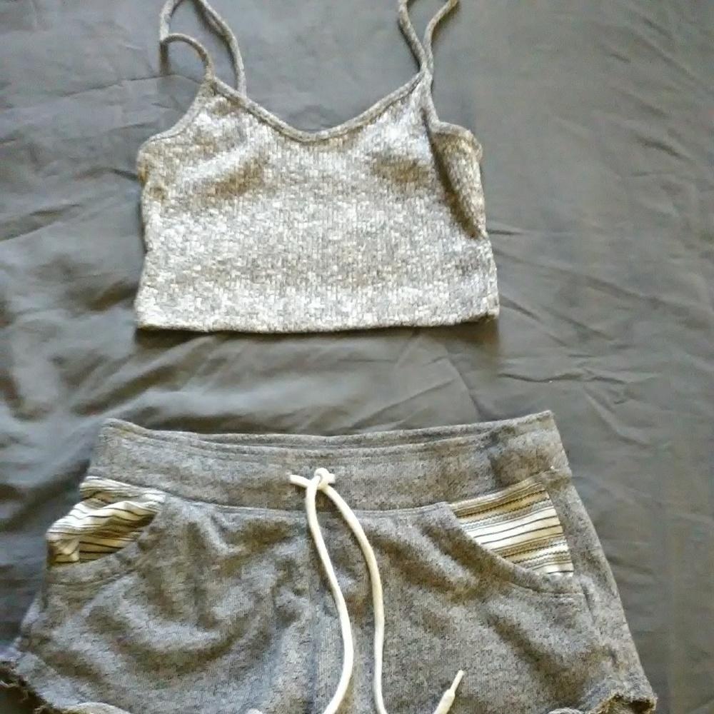 Midrift tank top and shorts